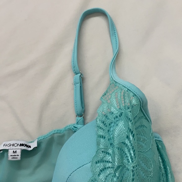 Fashion nova bodysuit size medium worn once! - Picture 8 of 11